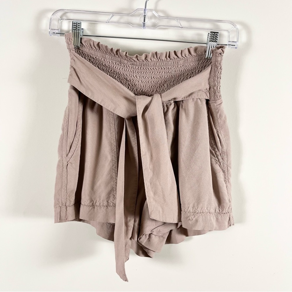 Abercrombie & Fitch Womens Light Mauve Shorts Tie Waist Size Small Lightweight